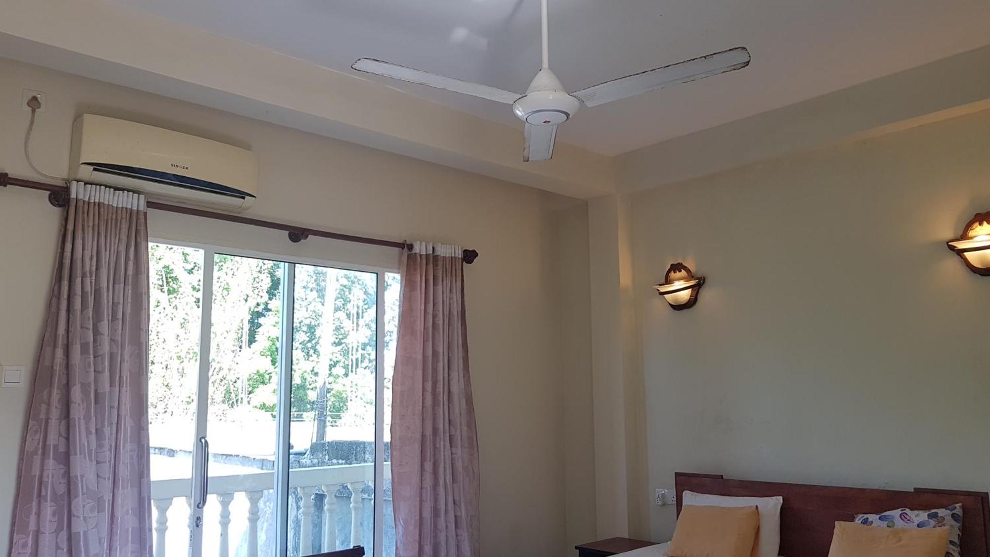 Pinki Nest Hotel Mirissa Eksteriør billede